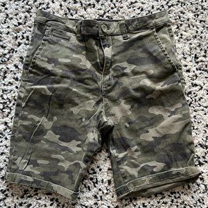 West 49 Relaxed Fit Shorts Camo